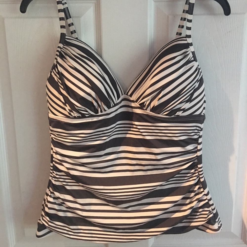 Tankini bathing suit, Size Med, NWT